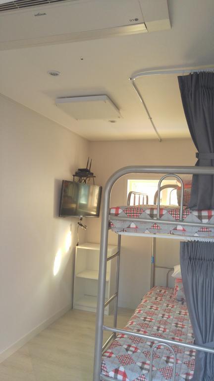 Embassy Guesthouse Itaewon Seul Oda fotoğraf